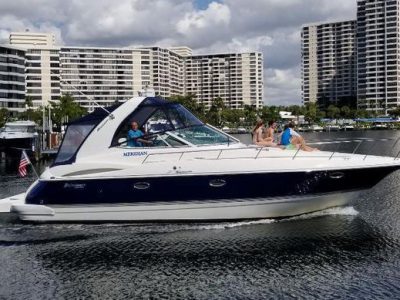 Bachelorette! Family celebration! Fun and Adventure Awaits ! 40′ Cruisers Yacht.