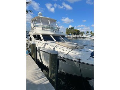 46′ Maxum – Miami Yacht Rental